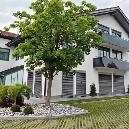 Apartment Ferienwohnung Ahornpark *